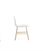 390000 Form miniature chair white fra Normann Copenhagen fra siden - Fransenhome